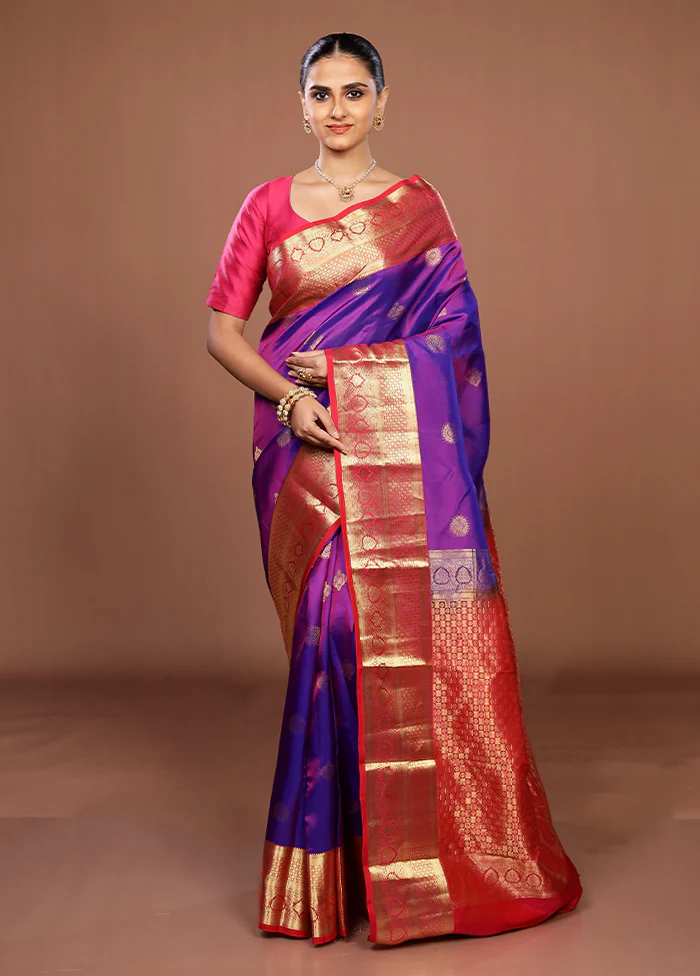 Blue Handloom Kanjivaram Pure Silk Saree With Blouse Piece - Image 2