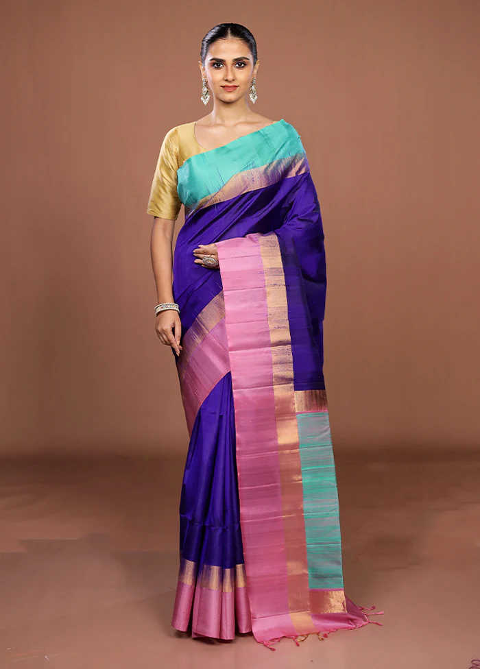 Blue Handloom Kanjivaram Pure Silk Saree With Blouse Piece - Image 2