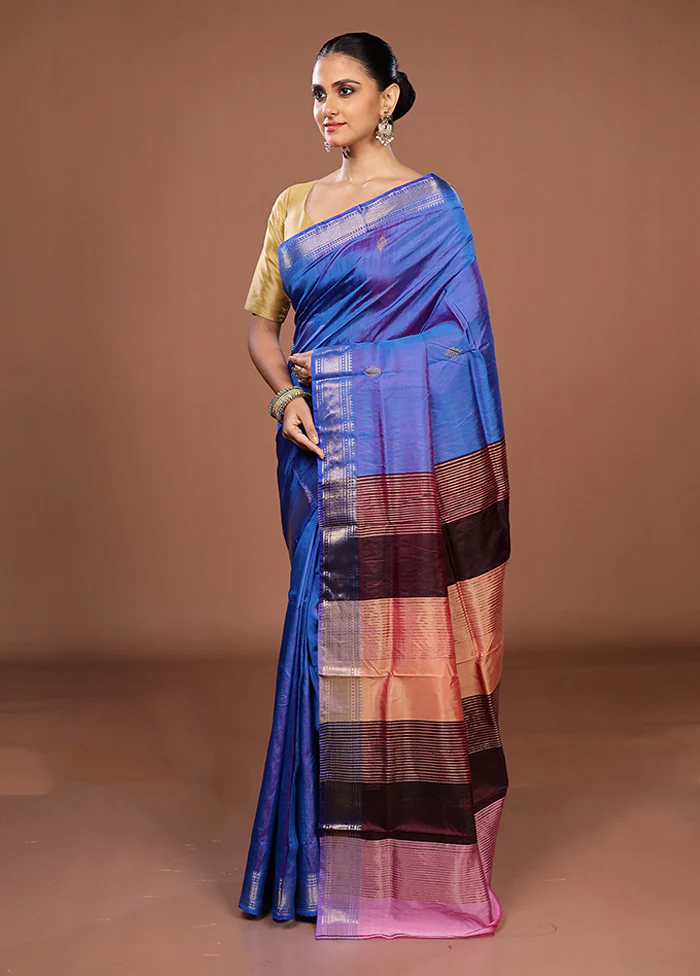 Blue Handloom Kanjivaram Pure Silk Saree With Blouse Piece - Image 4