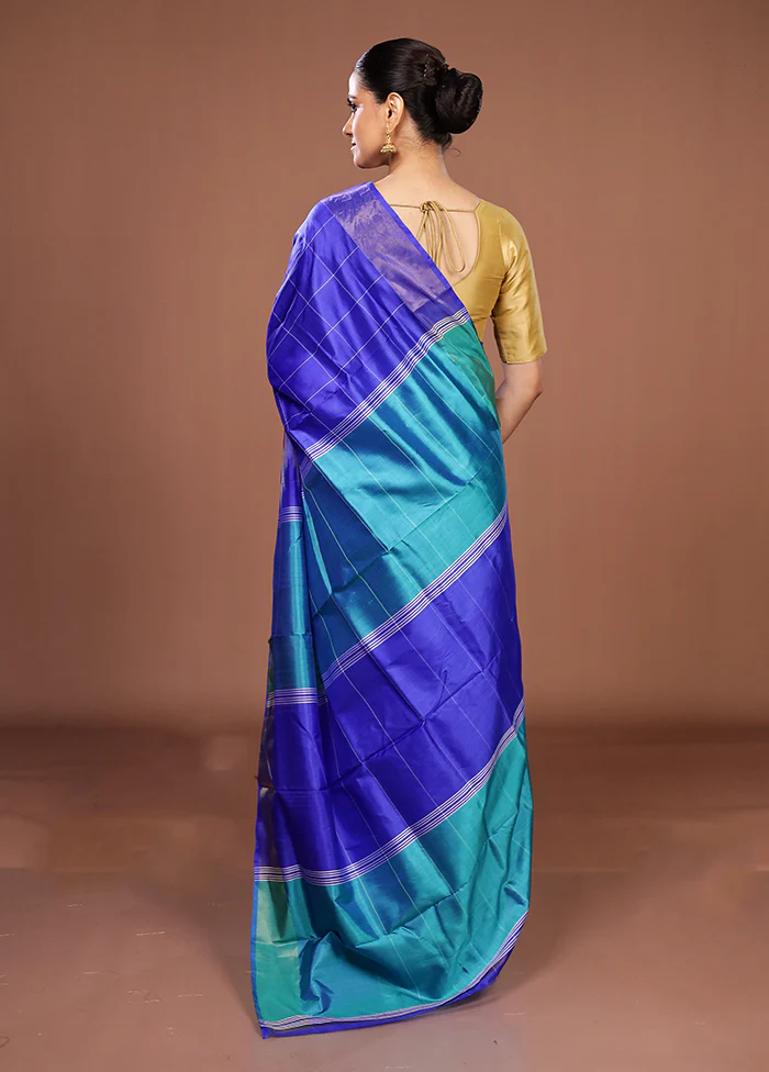 Blue Handloom Kanjivaram Pure Silk Saree With Blouse Piece - Image 3