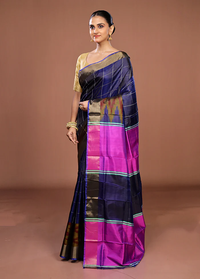Blue Handloom Kanjivaram Pure Silk Saree With Blouse Piece - Image 4