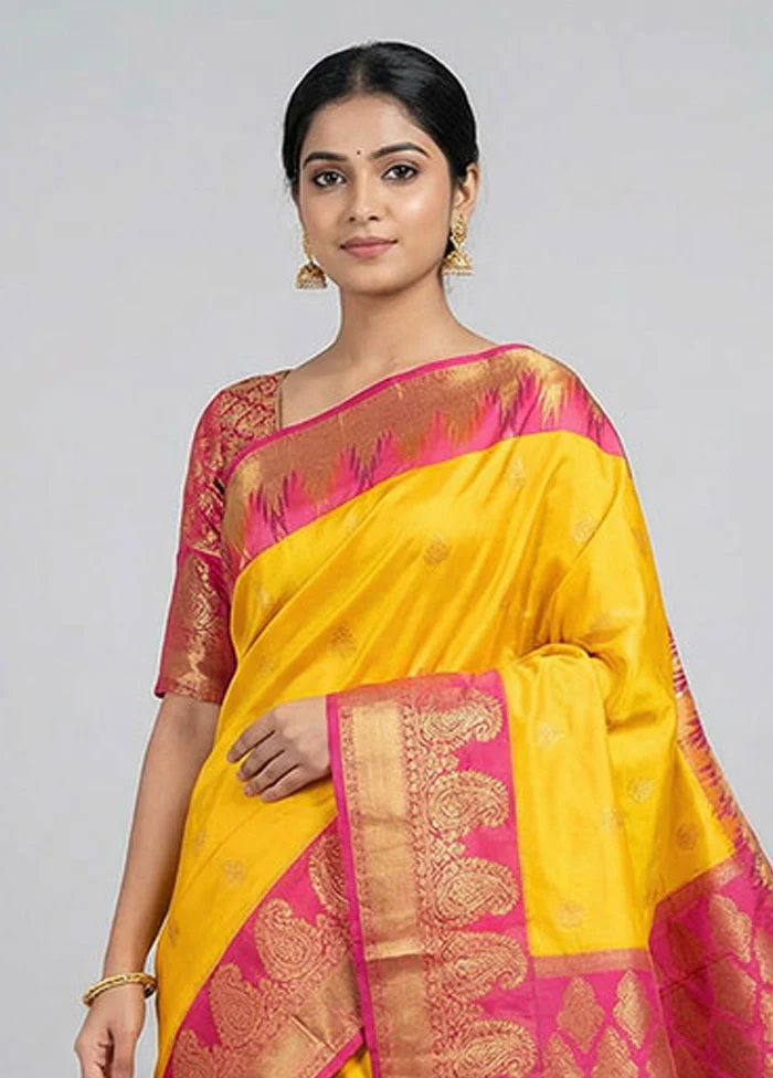 Blue Handloom Kanjivaram Pure Silk Saree With Blouse Piece - Image 2