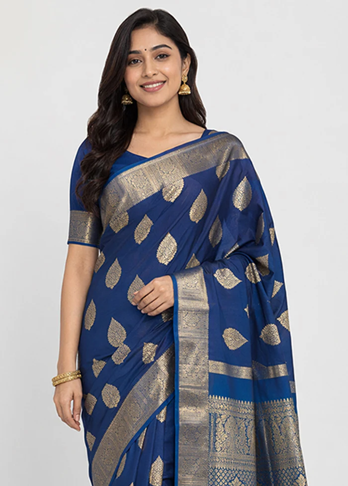 Blue Handloom Kanjivaram Pure Silk Saree With Blouse Piece - Image 2