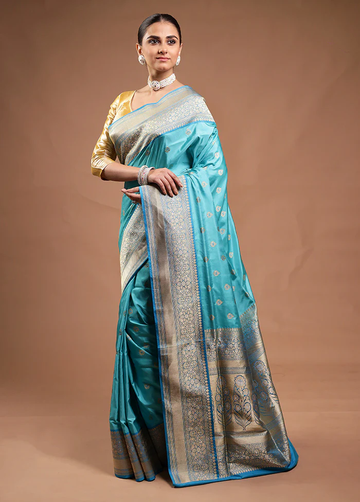 Blue Handloom Katan Pure Silk Saree With Blouse Piece - Image 4