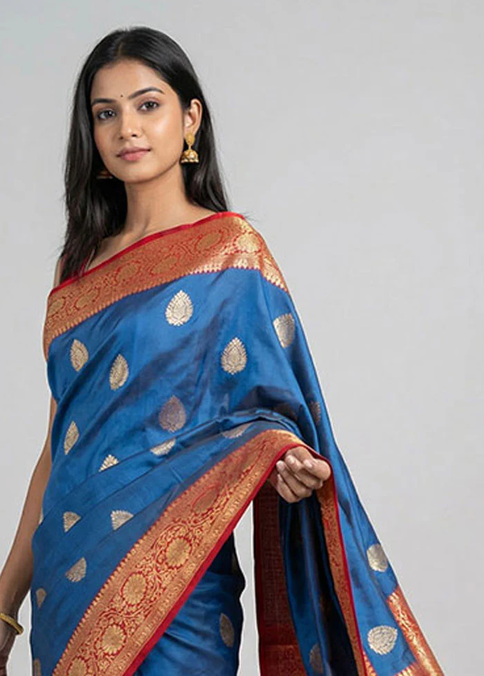 Blue Handloom Katan Pure Silk Saree With Blouse Piece - Image 2