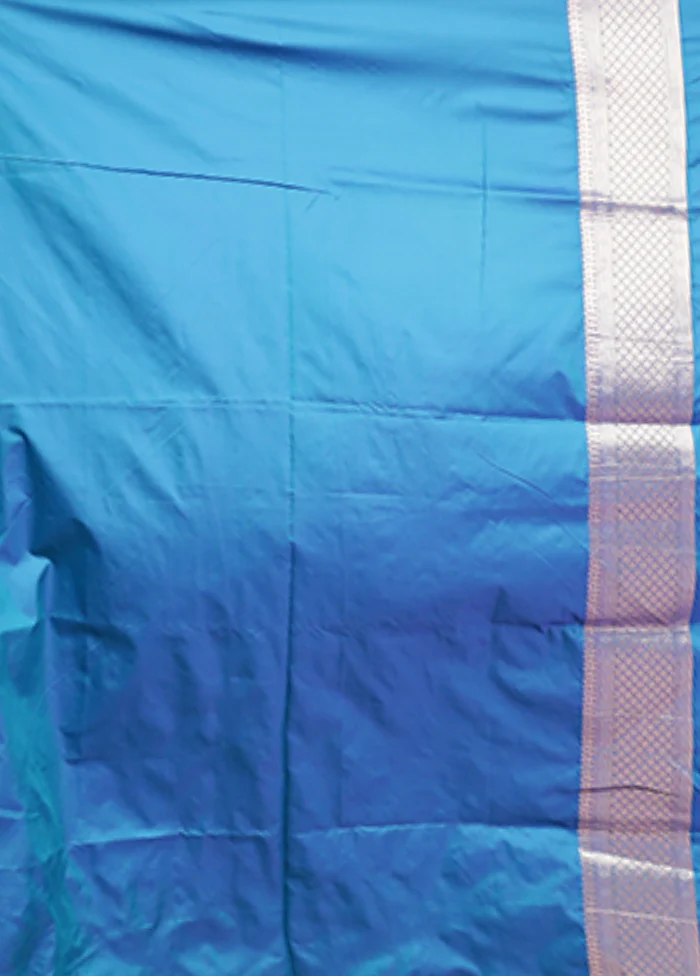 Blue Handloom Katan Pure Silk Saree With Blouse Piece - Image 5