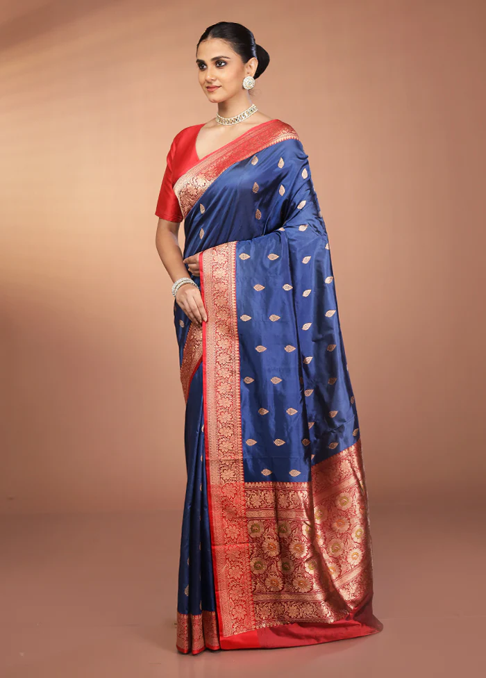 Blue Handloom Katan Pure Silk Saree With Blouse Piece - Image 4