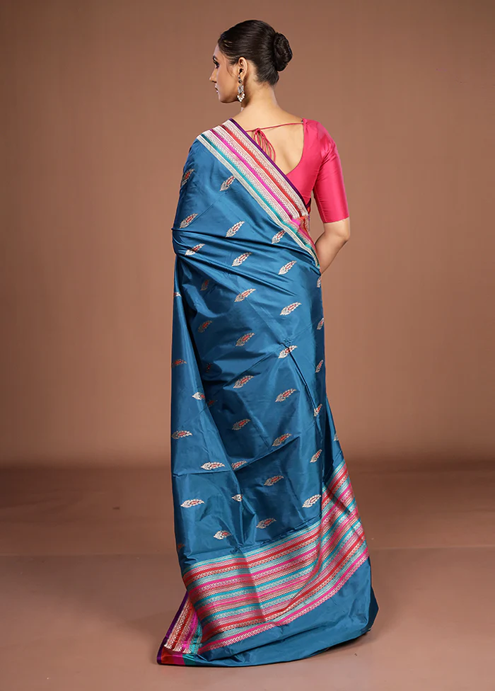 Blue Handloom Katan Pure Silk Saree With Blouse Piece - Image 3