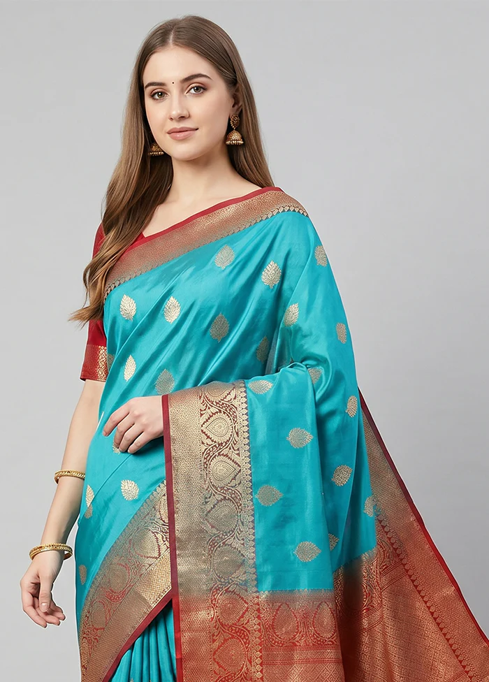 Blue Handloom Katan Pure Silk Saree With Blouse Piece - Image 2