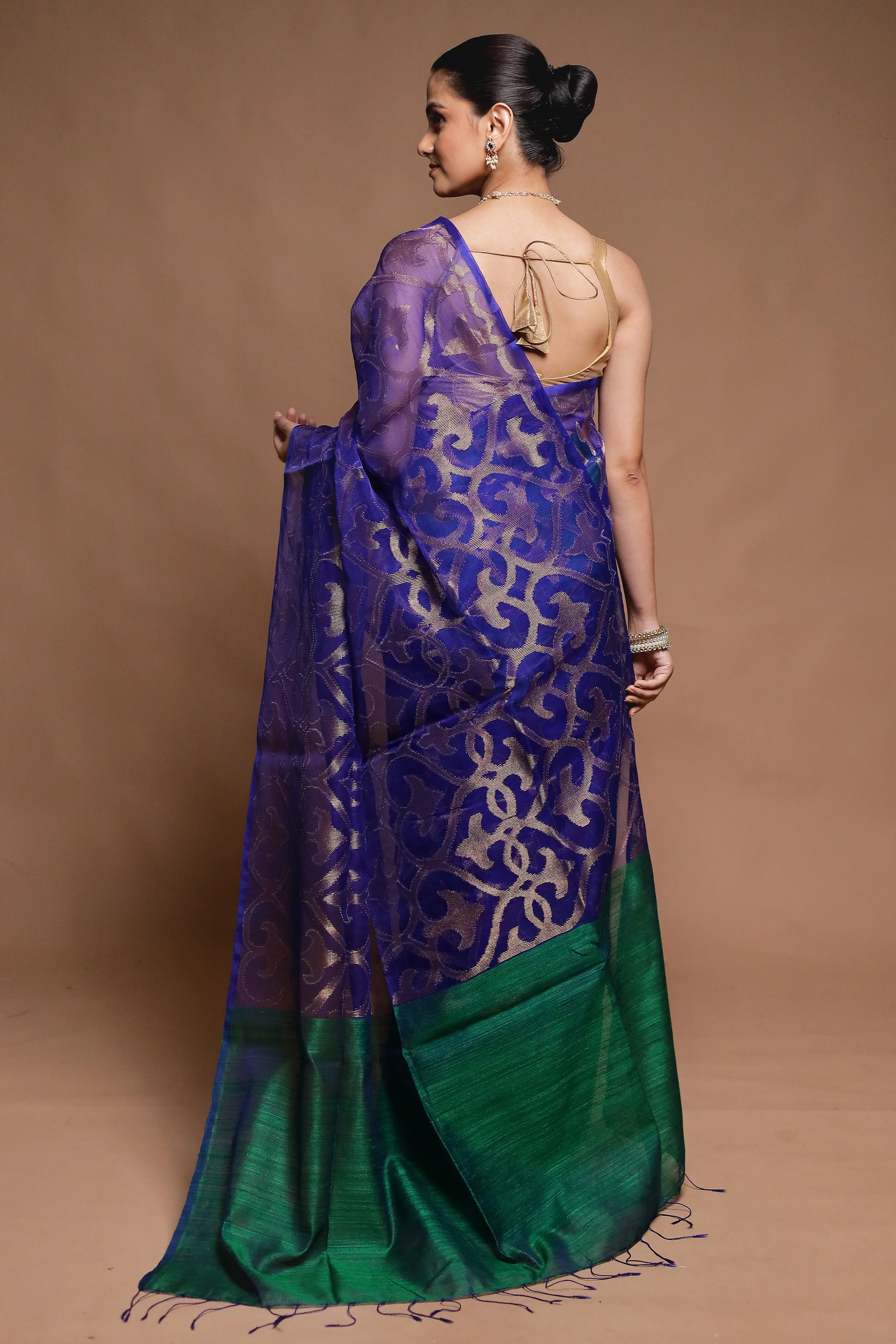 Blue Handloom Matka Pure Silk Saree With Blouse Piece - Image 3