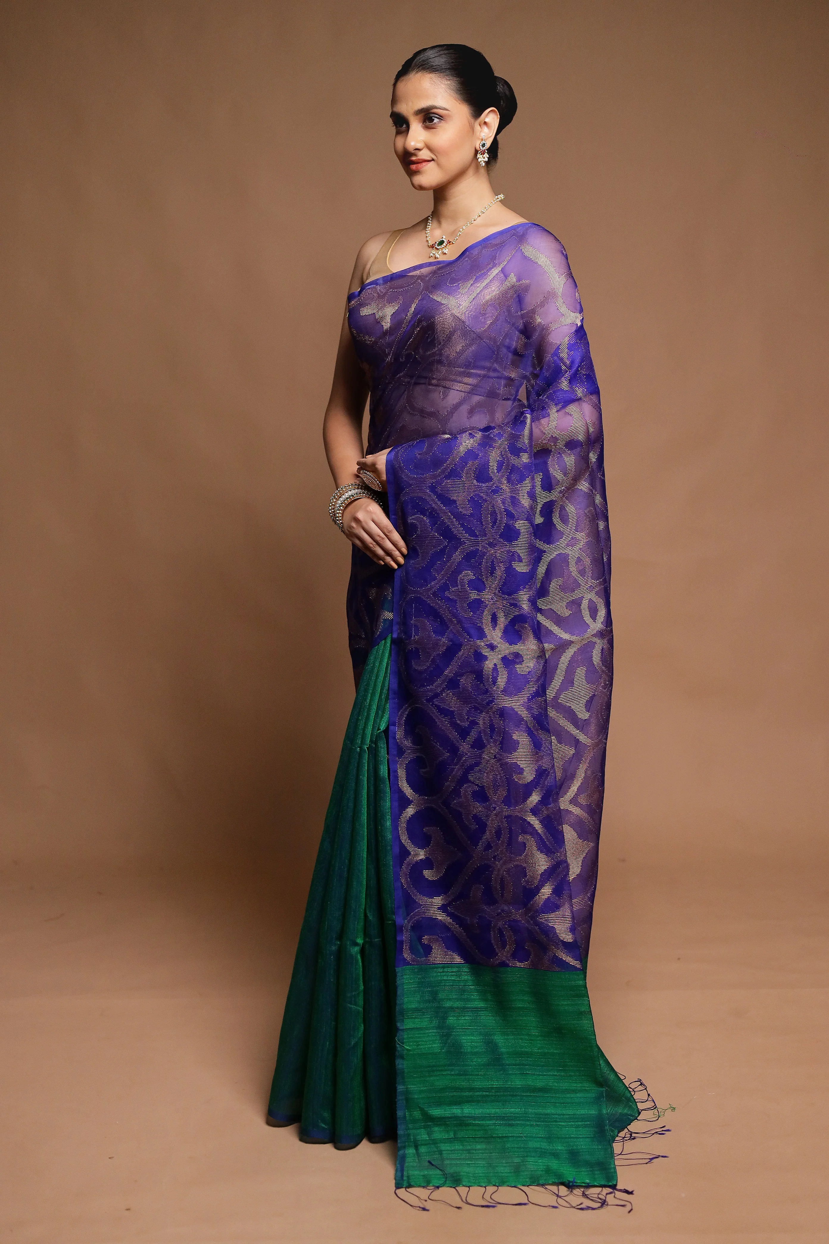 Blue Handloom Matka Pure Silk Saree With Blouse Piece - Image 4