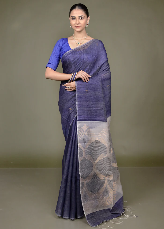 Blue Handloom Matka Pure Silk Saree With Blouse Piece - Image 2