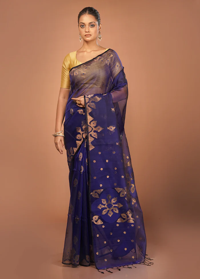 Blue Handloom Matka Pure Silk Saree With Blouse Piece - Image 2