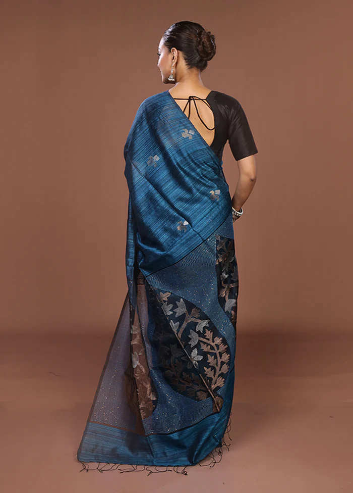 Blue Handloom Matka Pure Silk Saree With Blouse Piece - Image 3