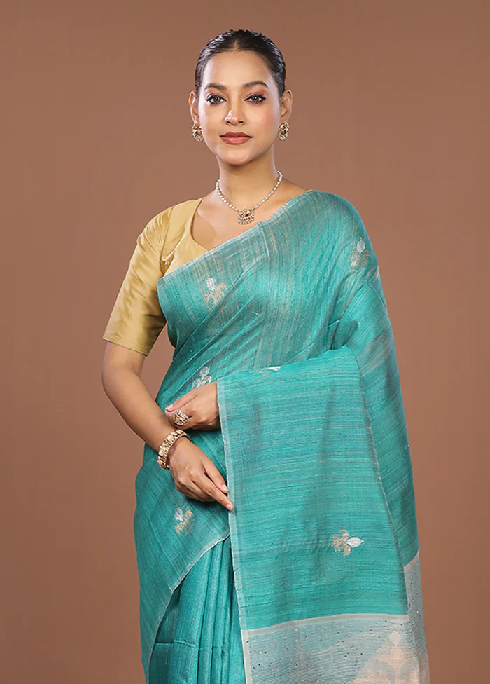 Blue Handloom Matka Pure Silk Saree With Blouse Piece