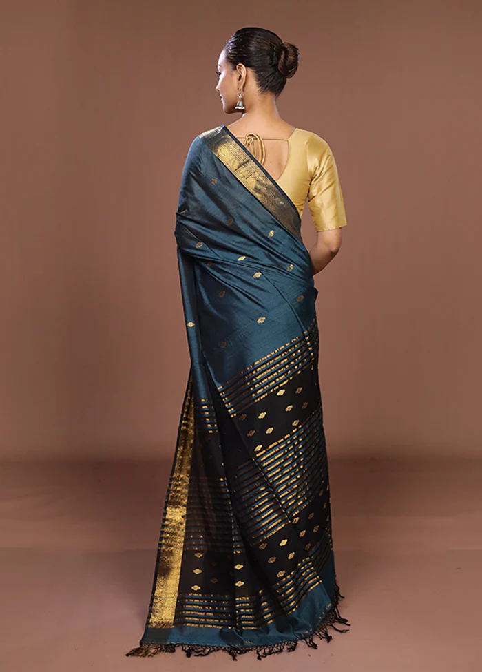 Blue Handloom Matka Pure Silk Saree With Blouse Piece - Image 3
