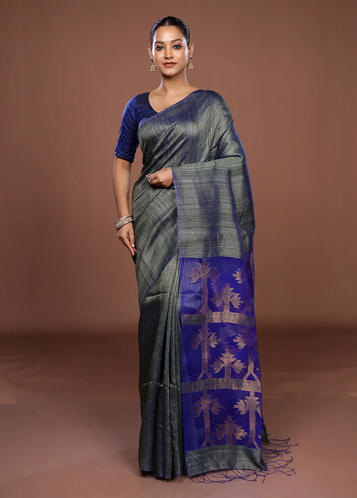 Blue Handloom Matka Pure Silk Saree With Blouse Piece - Image 2