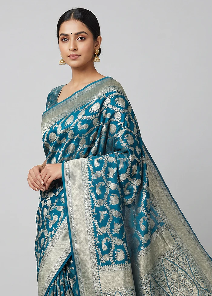 Blue Handloom Pure Georgette Saree With Blouse Piece - Image 2