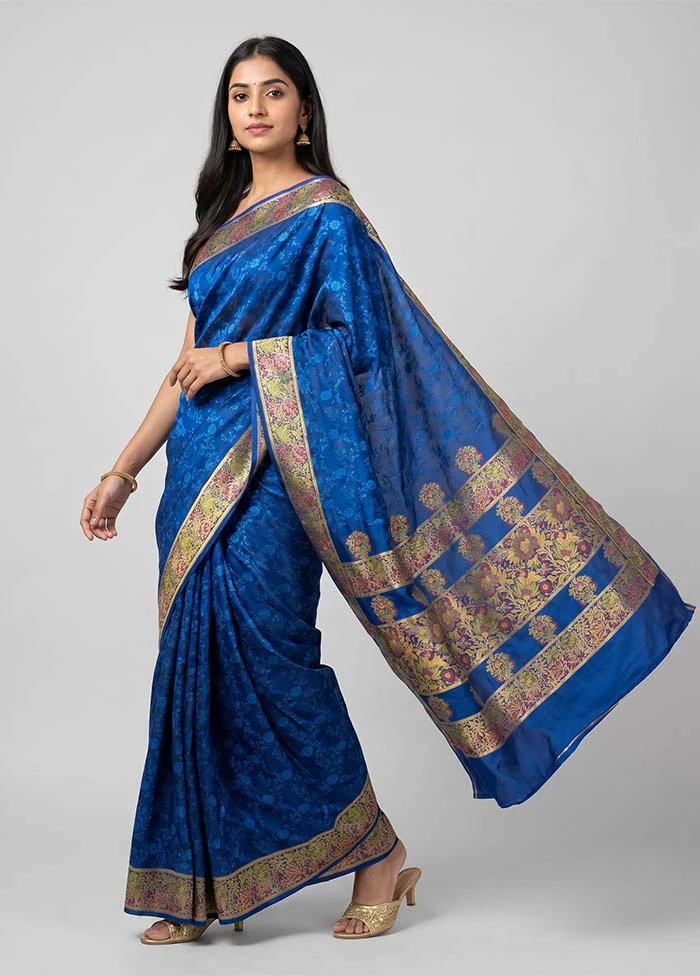 Blue Handloom Tanchoi Silk Saree With Blouse Piece