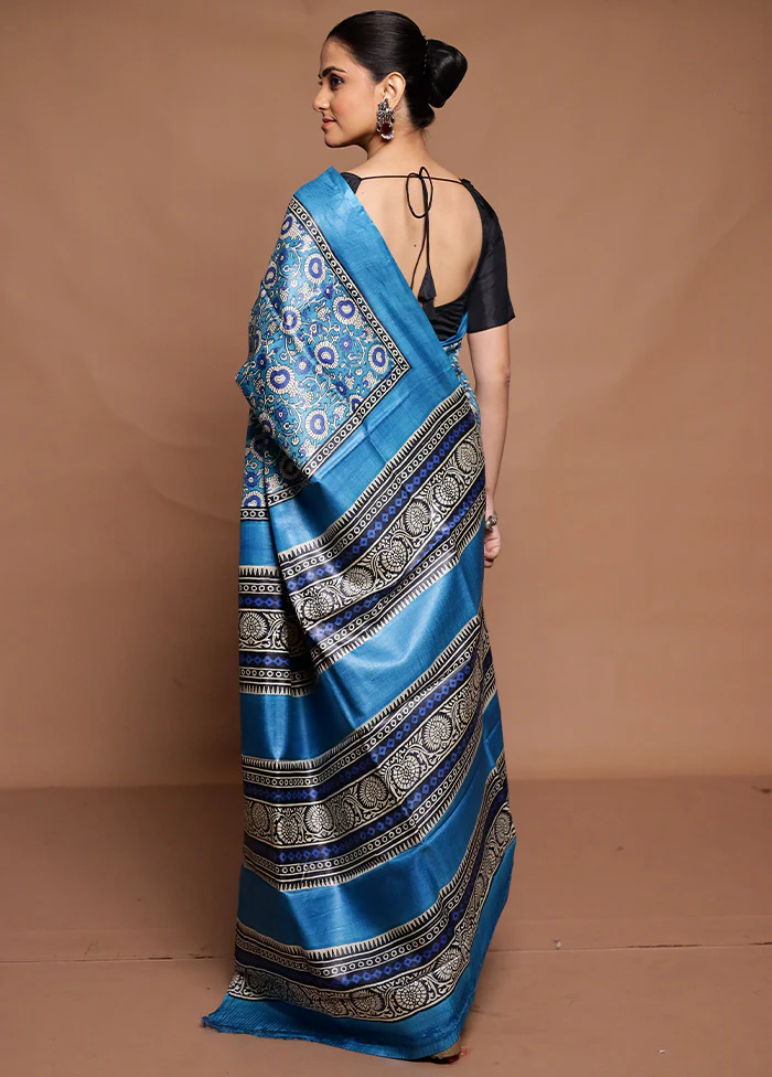 Blue Handloom Tussar Pure Silk Saree With Blouse Piece - Image 3