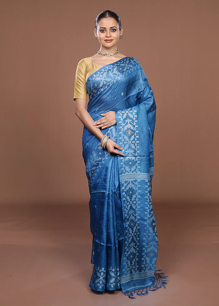 Blue Handloom Tussar Pure Silk Saree With Blouse Piece - Image 2