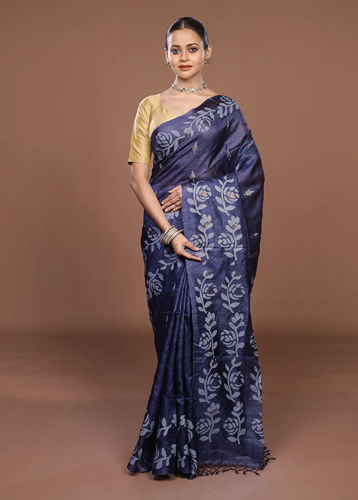 Blue Handloom Tussar Pure Silk Saree With Blouse Piece - Image 2