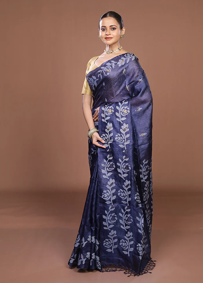 Blue Handloom Tussar Pure Silk Saree With Blouse Piece - Image 4