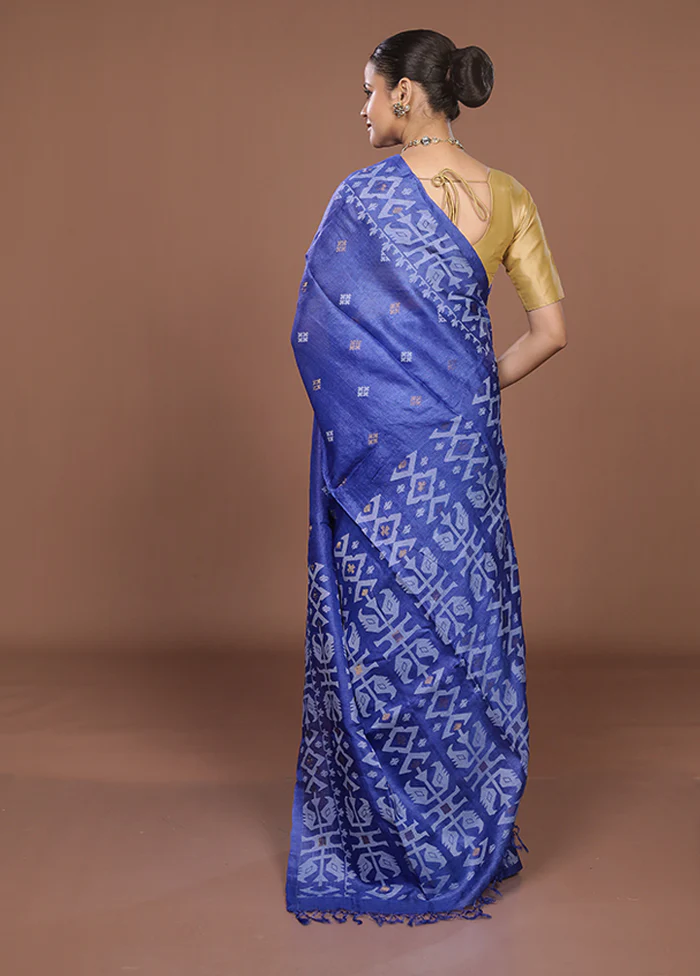 Blue Handloom Tussar Pure Silk Saree With Blouse Piece - Image 3