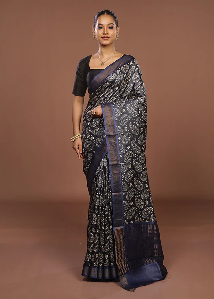 Blue Handloom Tussar Pure Silk Saree With Blouse Piece - Image 2