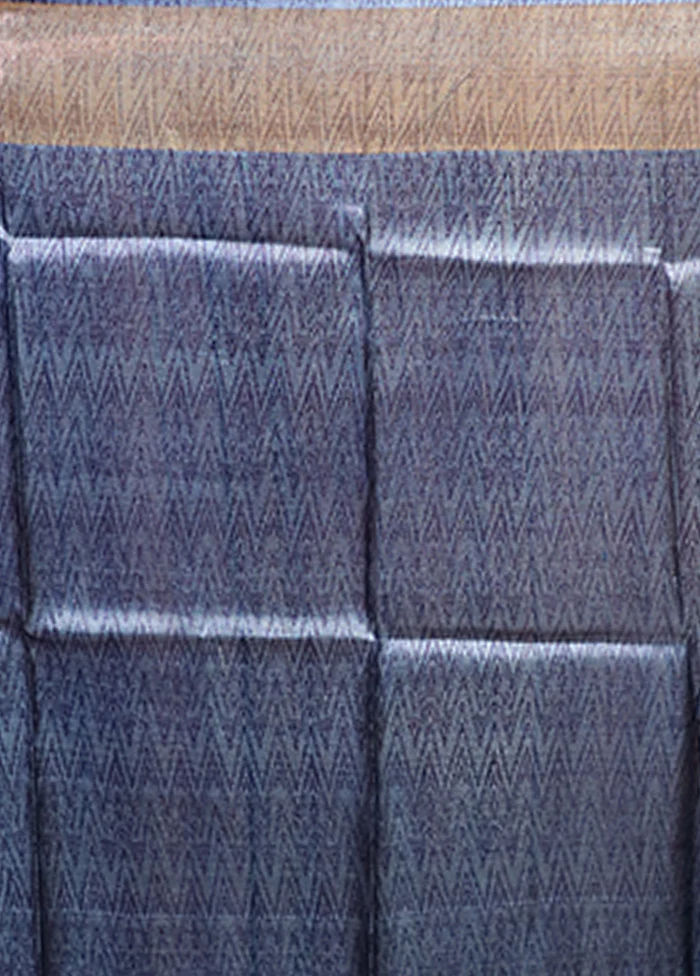 Blue Handloom Tussar Pure Silk Saree With Blouse Piece - Image 5