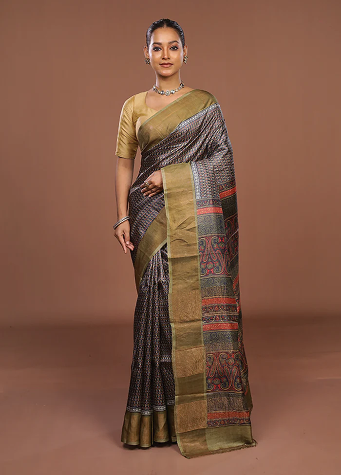 Grey Handloom Tussar Pure Silk Saree With Blouse Piece - Image 2