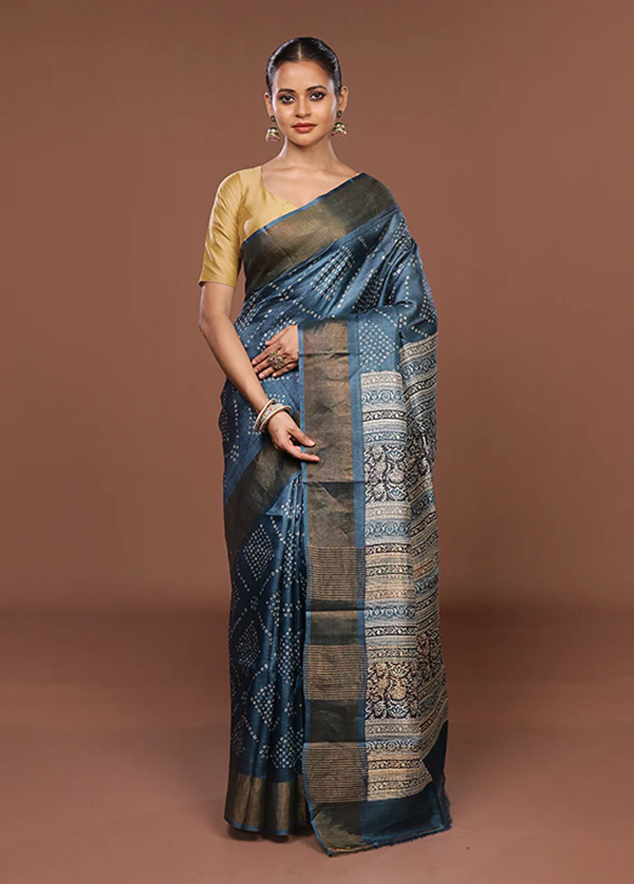 Blue Handloom Tussar Pure Silk Saree With Blouse Piece - Image 2