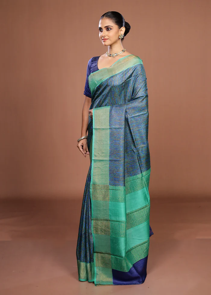 Blue Handloom Tussar Pure Silk Saree With Blouse Piece - Image 4