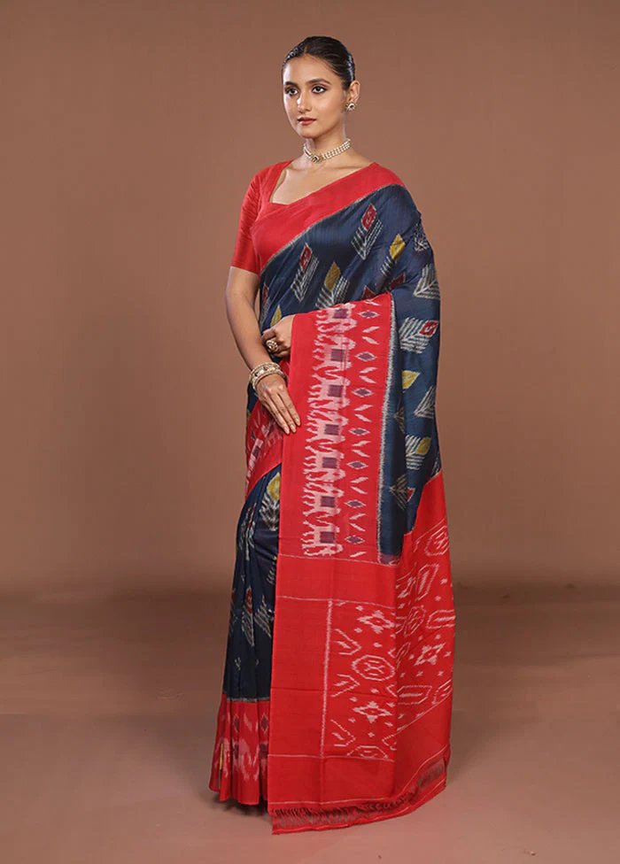 Blue Ikkat Cotton Saree With Blouse Piece - Image 4