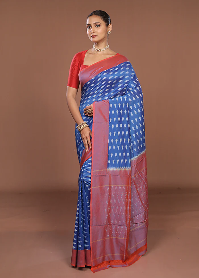 Blue Ikkat Silk Saree With Blouse Piece - Image 4