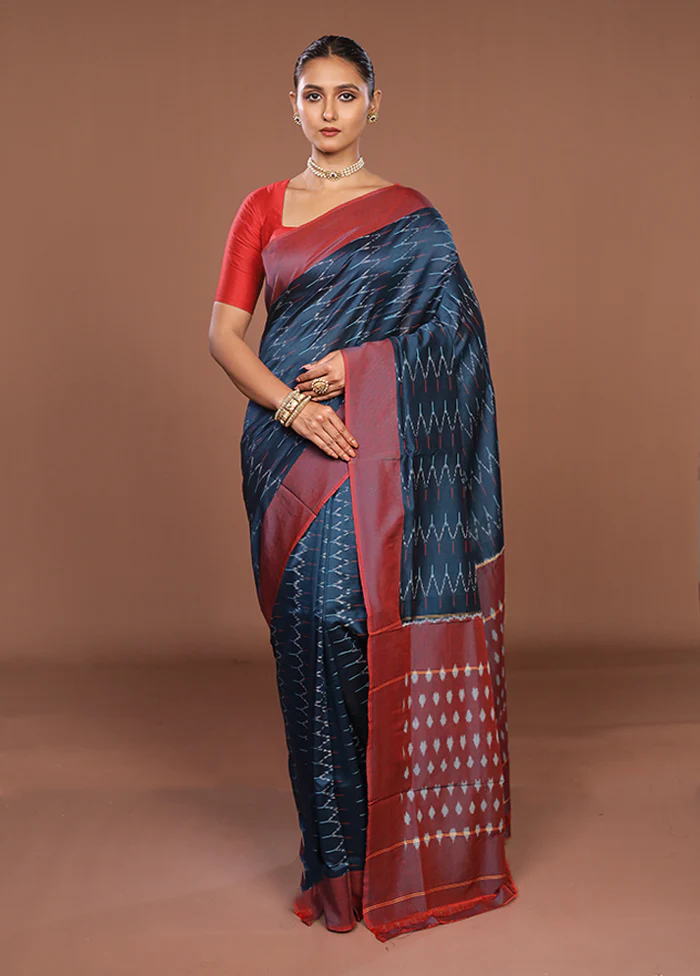 Blue Ikkat Silk Saree With Blouse Piece - Image 2