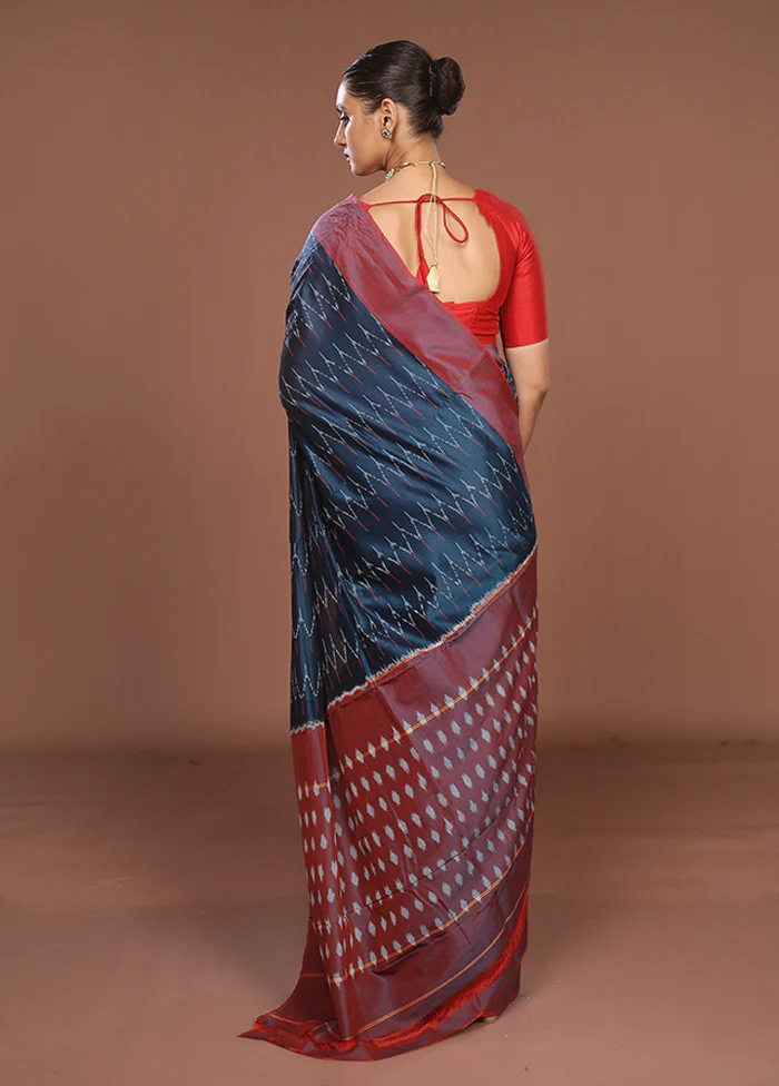 Blue Ikkat Silk Saree With Blouse Piece - Image 3