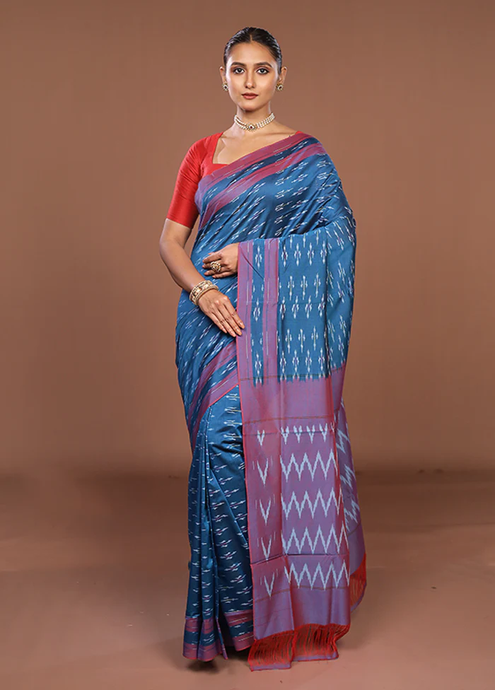 Blue Ikkat Silk Saree With Blouse Piece - Image 2