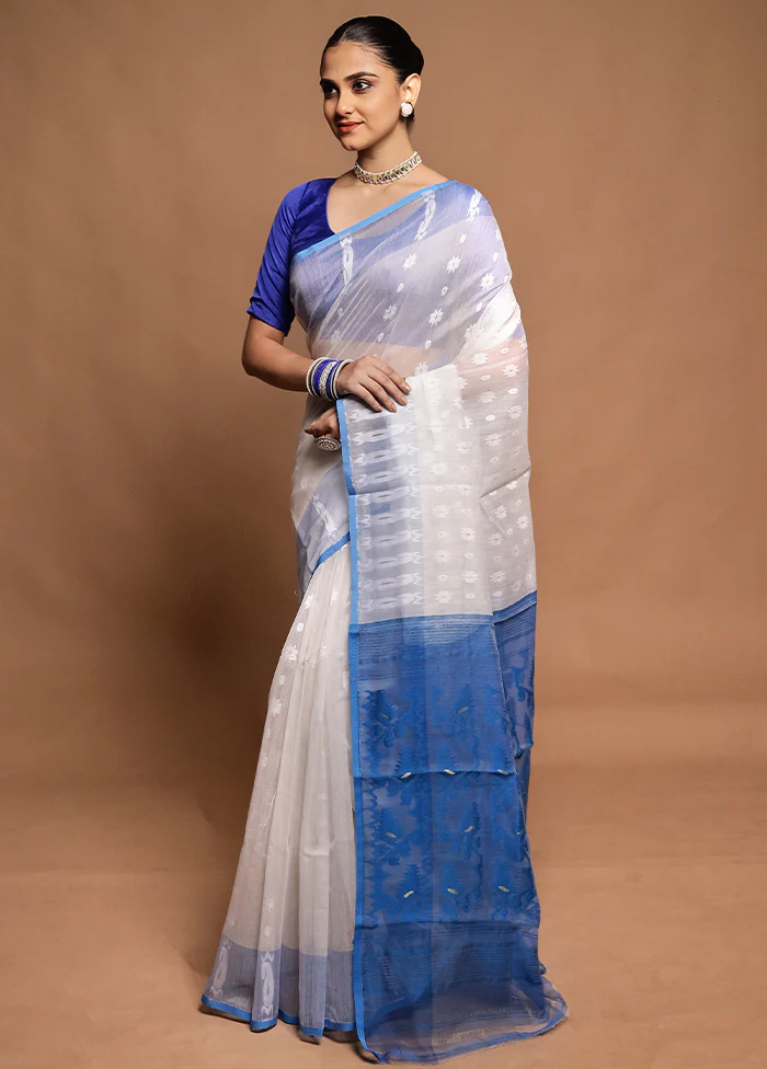 Blue Tant Jamdani Saree Without Blouse Piece - Image 4
