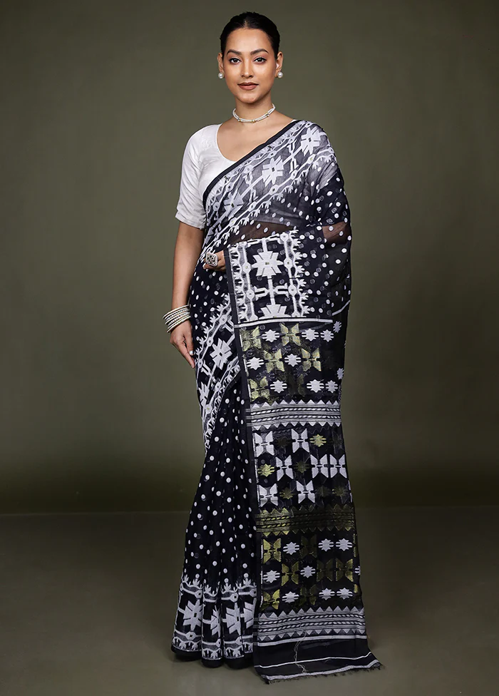 Blue Tant Jamdani Saree Without Blouse Piece - Image 2