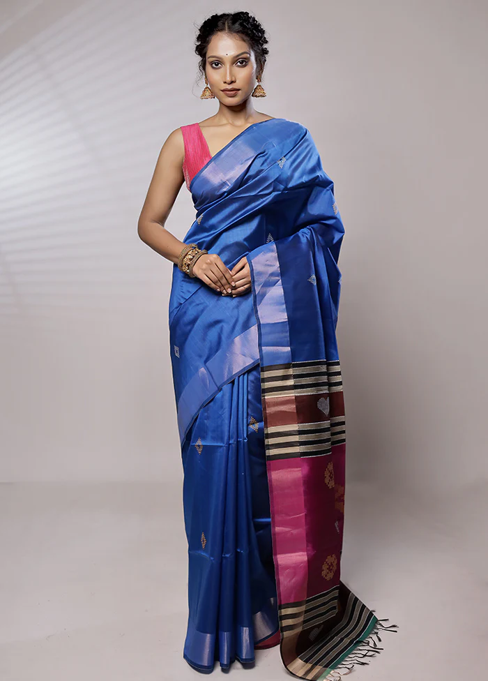 Blue Kalakshetra Silk Saree With Blouse Piece - Image 2