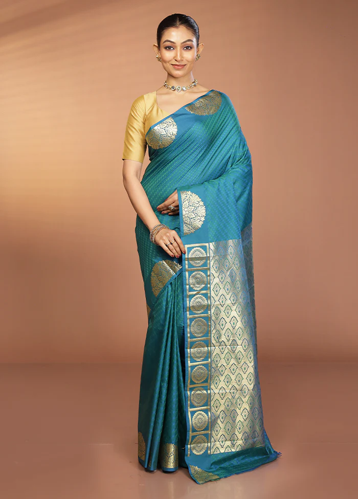 Blue Kanjivaram Silk Saree With Blouse Piece - Image 2