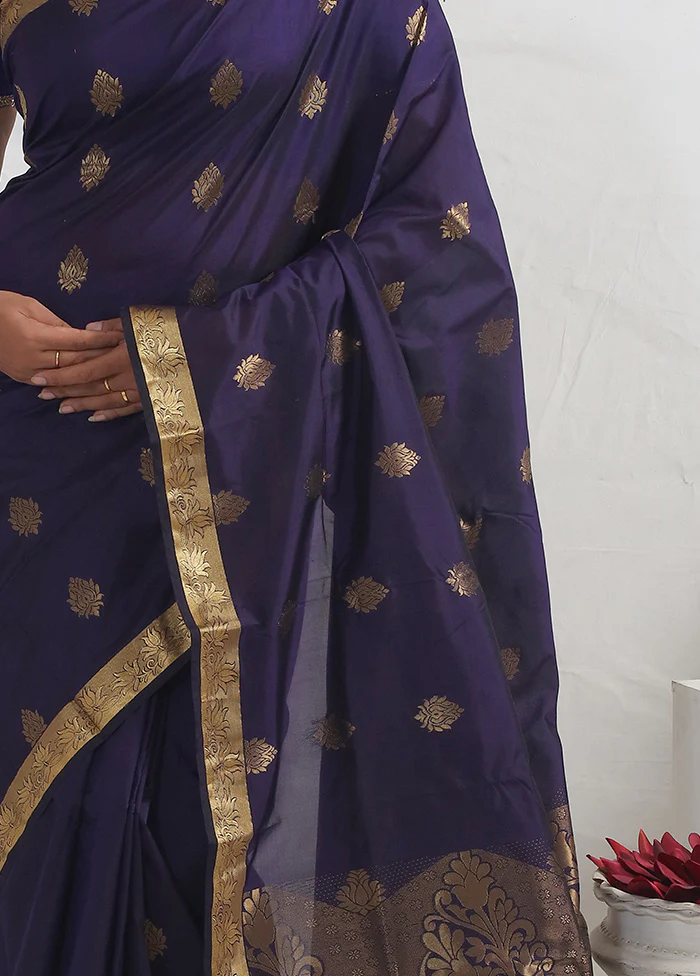 Blue Kanjivaram Silk Saree With Blouse Piece - Image 3