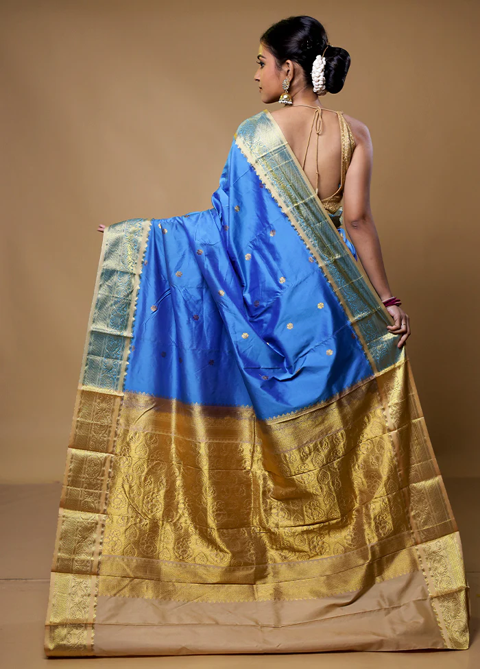 Blue Kanjivaram Silk Saree With Blouse Piece - Image 3