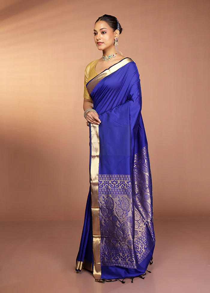 Blue Kanjivaram Silk Saree With Blouse Piece - Image 4