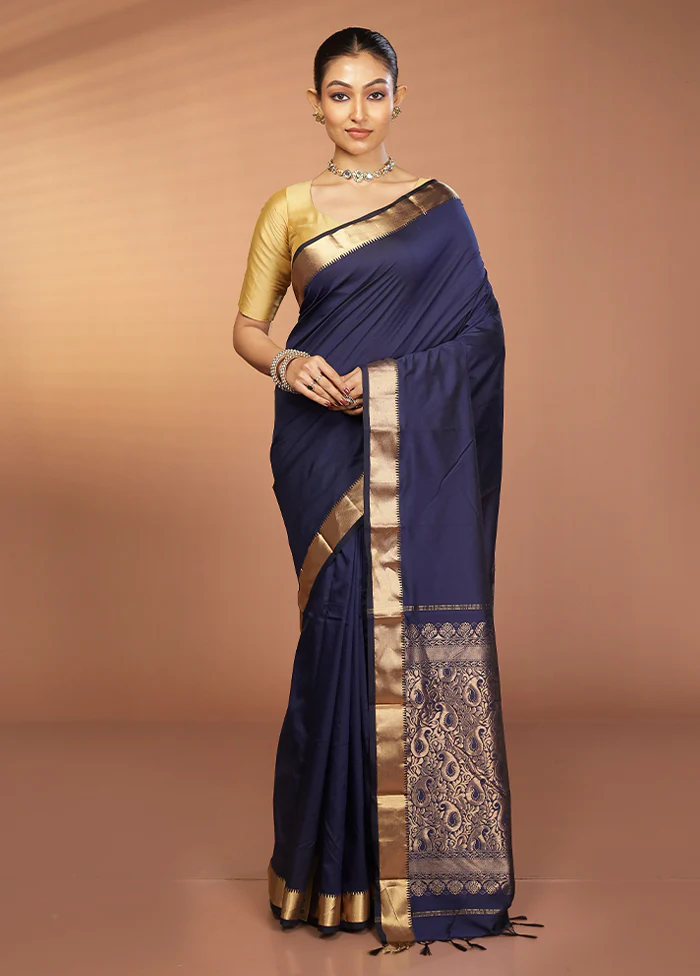 Blue Kanjivaram Silk Saree With Blouse Piece - Image 2