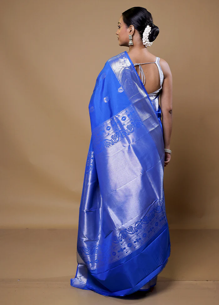 Blue Kanjivaram Silk Saree With Blouse Piece - Image 3