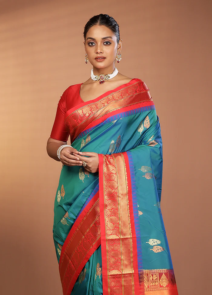 Blue Kanjivaram Silk Saree With Blouse Piece
