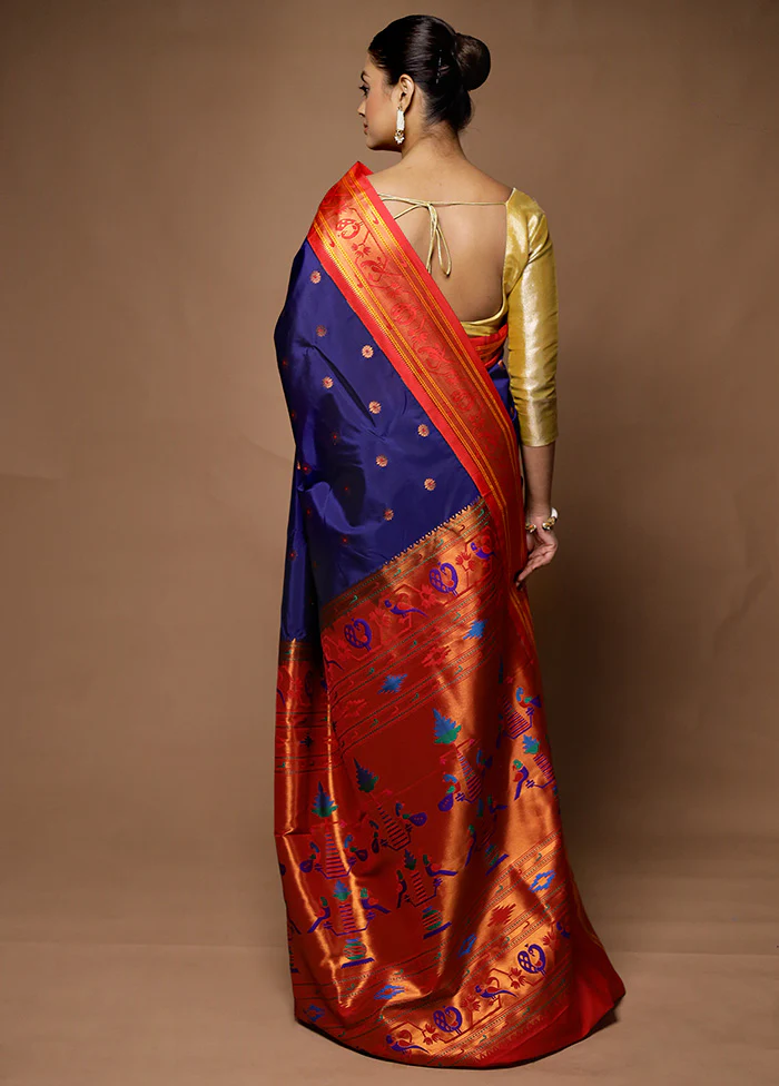 Blue Kanjivaram Silk Saree With Blouse Piece - Image 3