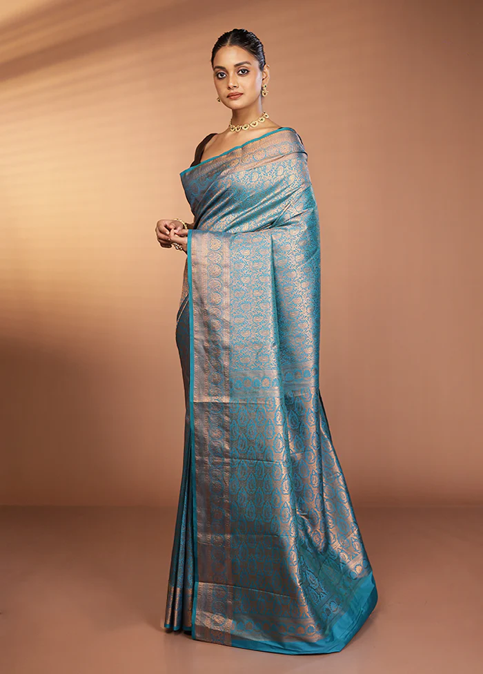 Blue Kanjivaram Silk Saree With Blouse Piece - Image 4